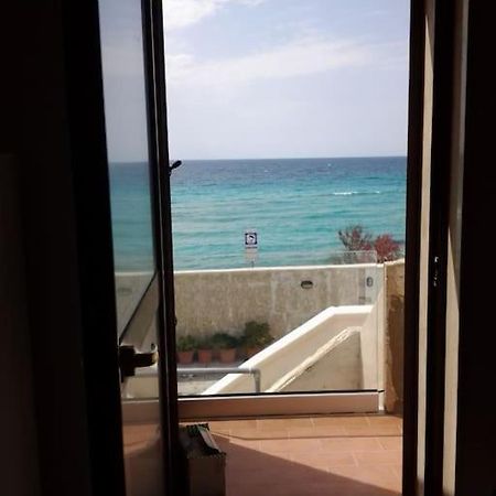 Appartamento Con Giardino A 3 Metri Dalla Spiaggia Taranto Dış mekan fotoğraf